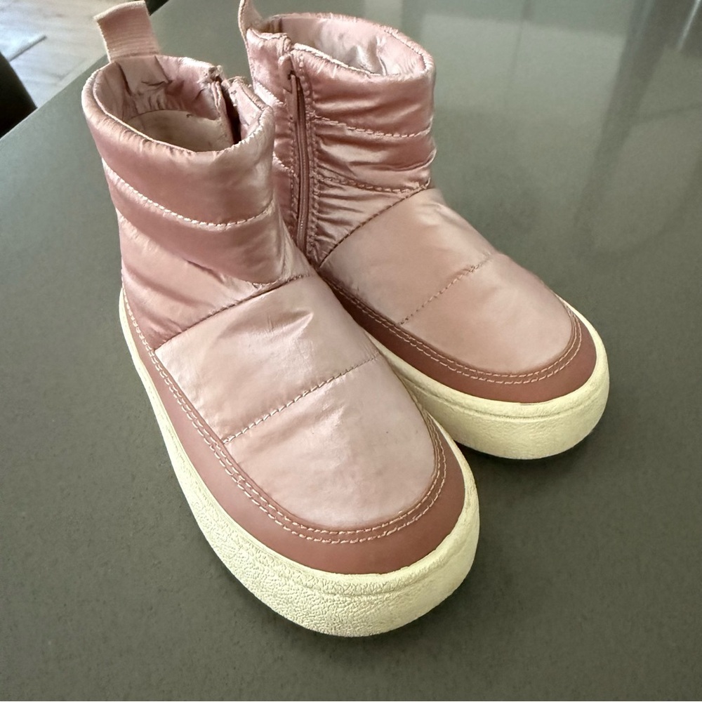 Pink Quilted Ankle Boots from Zara